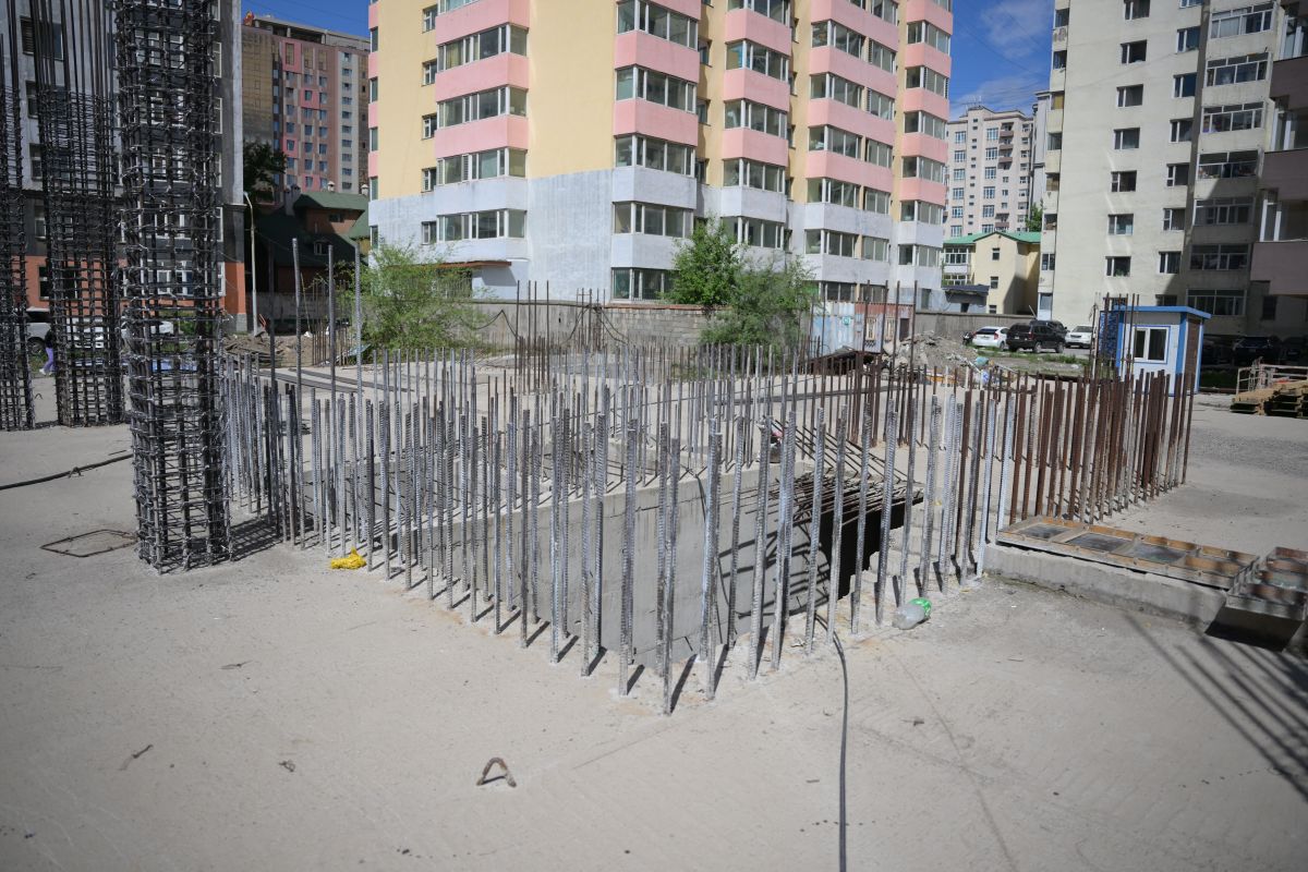 БЗД-ийн 43 дугаар хороо, Натурт газрын маргаантай барилгын ажлыг зогсоолоо